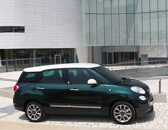 Fiat 500L Living laterale
